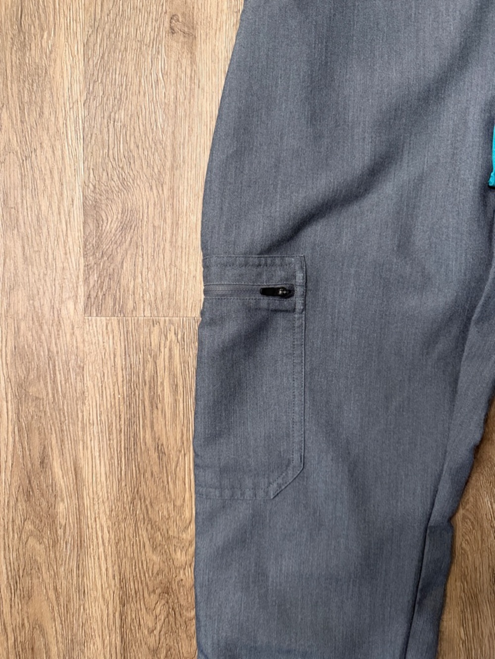 Figs Graphite Gray Yola Skinny Scrub Pants Size XXS Tall - Picture 3 of 6